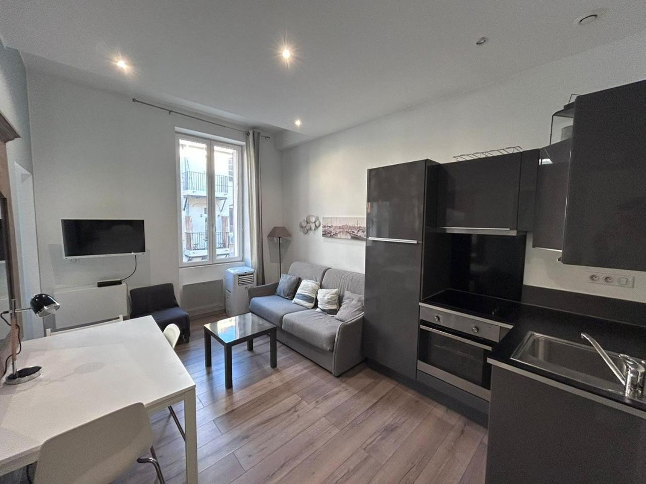Moliere Marseille Apartment Exterior photo